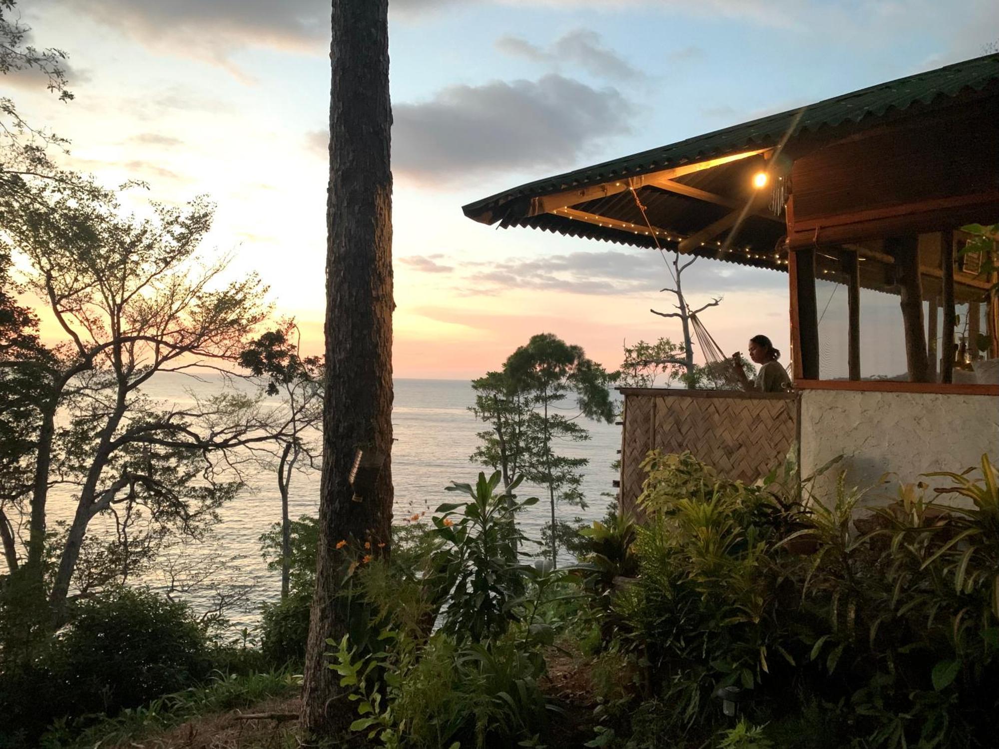 Serenity Palawan Villa Bacungan Exterior photo